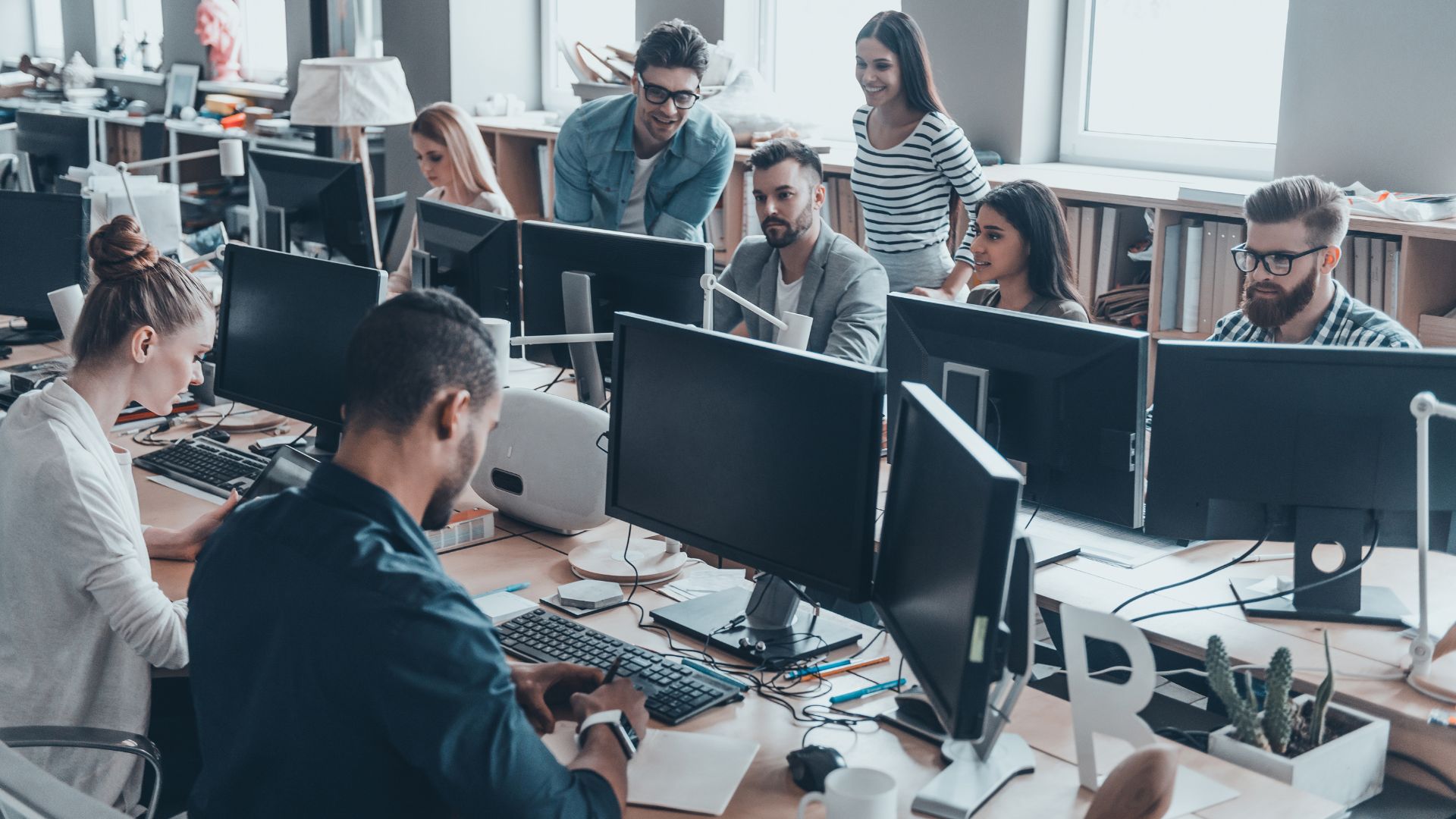 Cyfrowe zarządzanie modelem BIM w biurze projektowym.